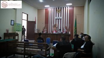 Perkara Nakes! Saksi: Pelayanan Kesehatan Naskes Mengecewakan, Mancing Emosi!